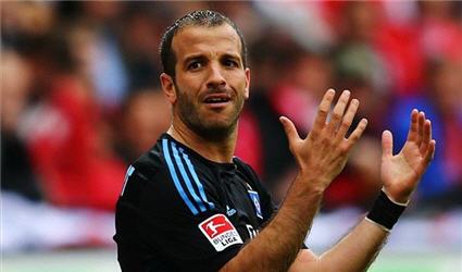 Hà Lan lo lắng vì Van der Vaart vẫn phải ra sân